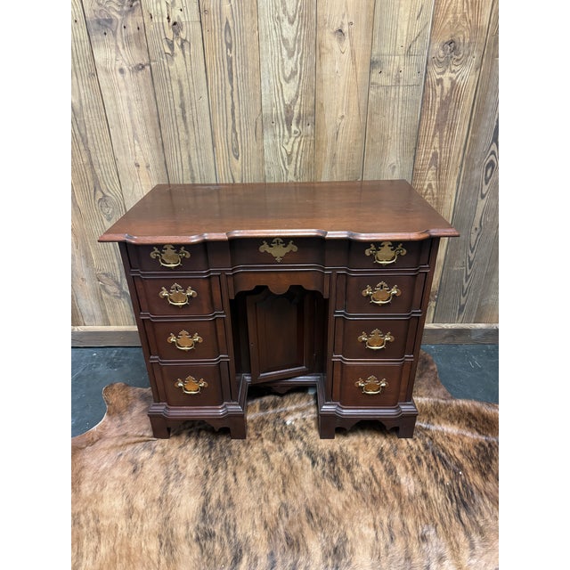 Late 20th Century The Bartley Collection Chippendale Style Knee Hole Desk For Sale - Image 5 of 8