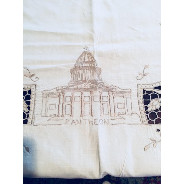 1970s Italian Linen Original Tablecloth With Embroidered Designs For Sale - Image 5 of 11