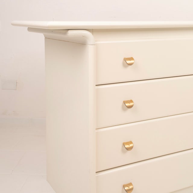 Cream Lacquered Chest of Drawers by Pierre Cardin, 1980s For Sale - Image 11 of 18