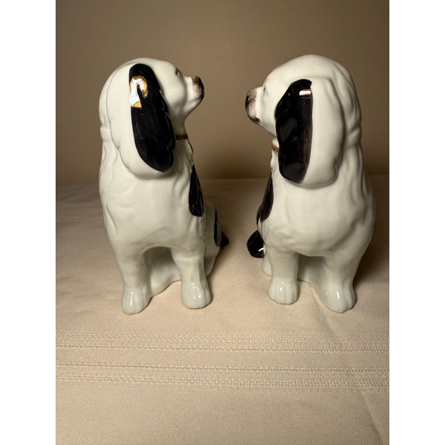 1980s Andrea by Sadek Staffordshire Style Black & White Porcelain Spaniel Dogs - Pair For Sale In Charlotte - Image 6 of 10