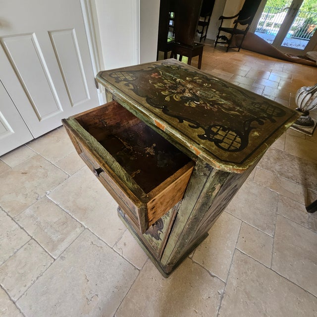 Green Antique Italian Venetian Hand Painted Single Door Cabinet For Sale - Image 8 of 9