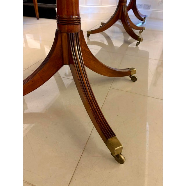 Antique Figured Mahogany Three-Pillar Extending Dining Table, 1920s For Sale - Image 9 of 10