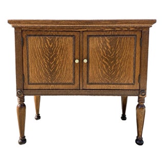 Antique Quarter-Sawn Tiger Oak Two-Door Server With Turned Legs and Classical Detailing For Sale