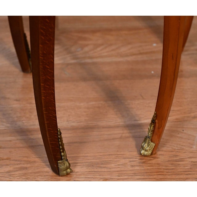 1930s French Style Satinwood Inlaid Pair of Nightstands / Bedside Tables, 2 Pieces For Sale - Image 14 of 17