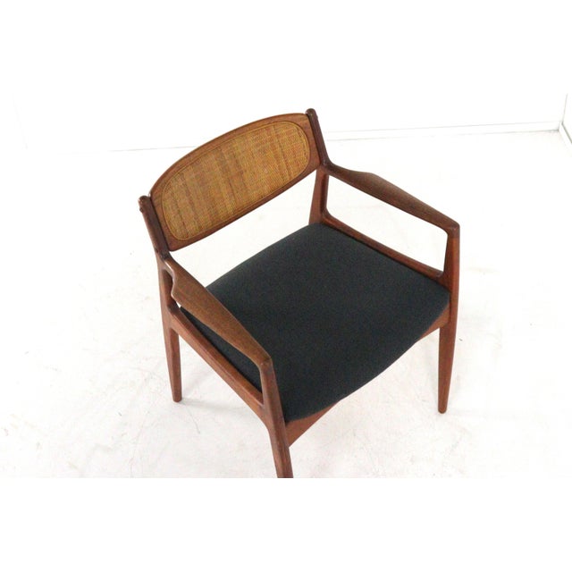 Chair by Ib Kofod-Larsen for Christian Linnebergs, 1960s For Sale - Image 6 of 18