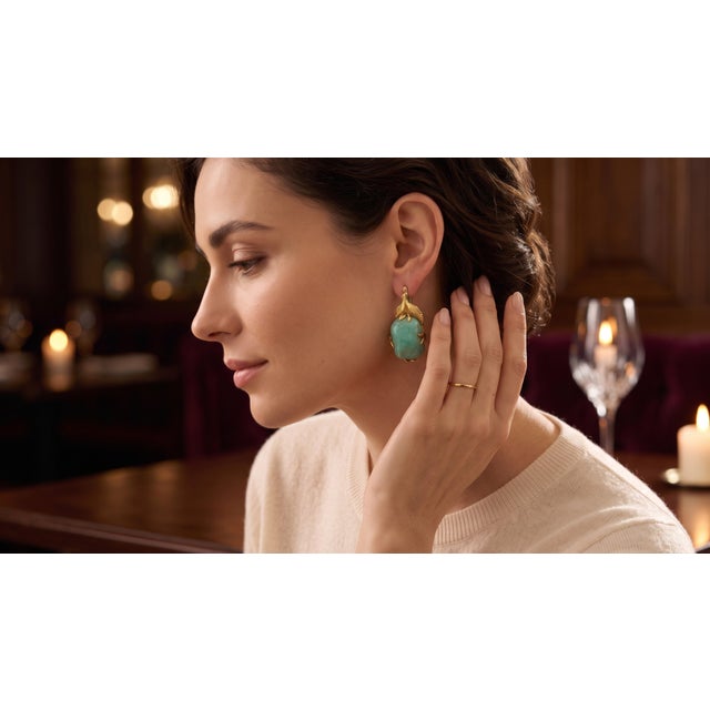 Mid-Century Modern Vintage 14kt Yellow Gold Natural Turquoise Cabochon Earrings, Pair For Sale - Image 3 of 9