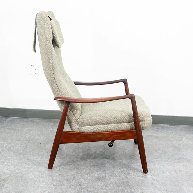 Bovenkamp Mid Century Danish Modern Lounge Chair Teak Ottoman Recliner Arm Attributed to Madsen and Schubell for Bovenkamp For Sale - Image 4 of 12