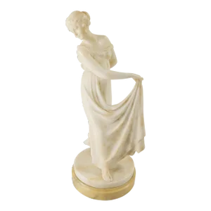 Early 20th Century Italian Grand Tour Art Deco Flapper Alabaster Figure