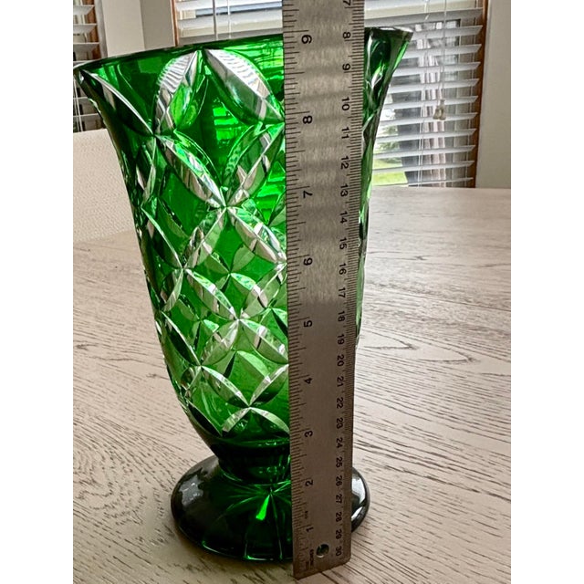 Vintage 1960s West German Cut-to-Clear Emerald Crystal Vase - 3.25 LBS For Sale - Image 11 of 12