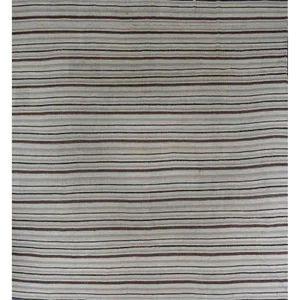 1980s Vintage Scandinavian Style Kilim Rug - 8′6″ × 8′10″