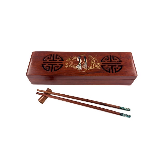 Asian Modern Vietnamese Wooden Chopsticks for 8 With Green Mother of Pearl Marbled Tips Decorative Storage Box and Coordinating Rests - 25 pcs For Sale - Image 10 of 10
