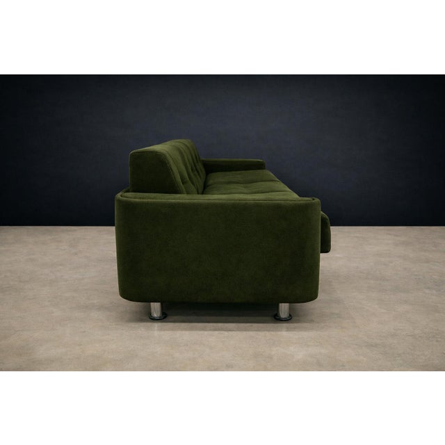 Pullman” Sofa in Deep Olive Mohair with Rosewood Buttons by Jorge Zalszupin for L’Atelier, Brazil, 1970s — Lot 145 For Sale - Image 14 of 17