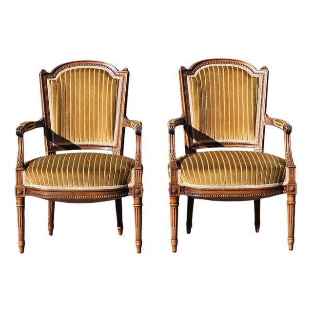 Antique French Armchairs in Walnut, 1900s, Set of 2 For Sale