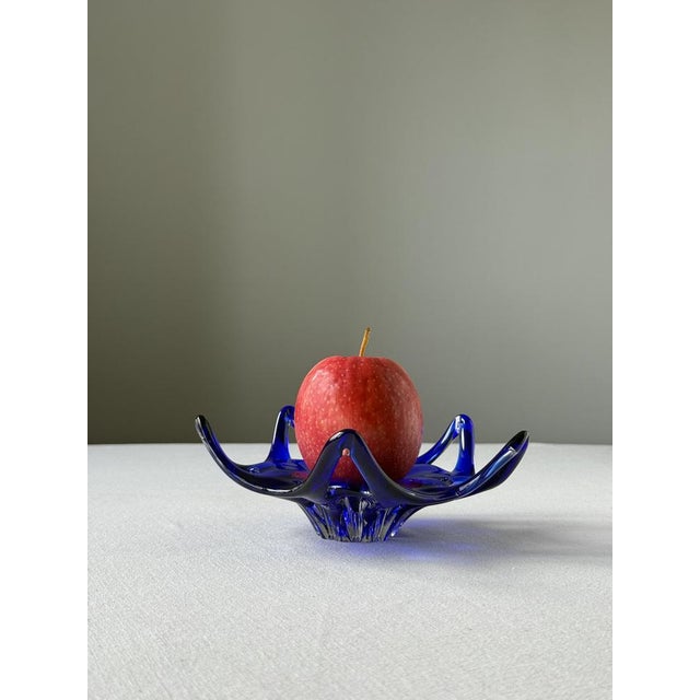 1970s Hand-Blown Cobalt Blue Art Glass Bowls, Czechoslovakia, 1970s, Set of 2 For Sale - Image 5 of 11