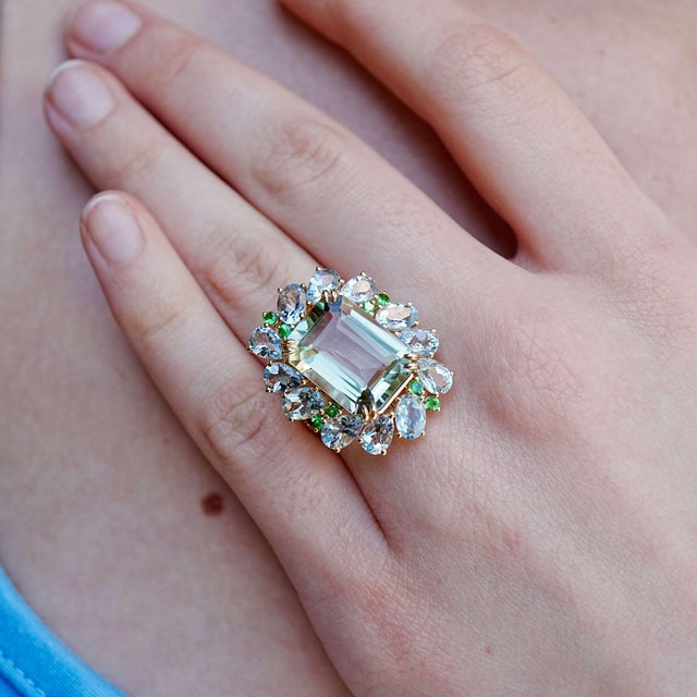Nina Zhou Jewelry Nina Zhou Margaret 14.2ctw Prasiolite Aquamarine Tsavorite Cocktail Ring (All Sizes Available) For Sale - Image 4 of 10