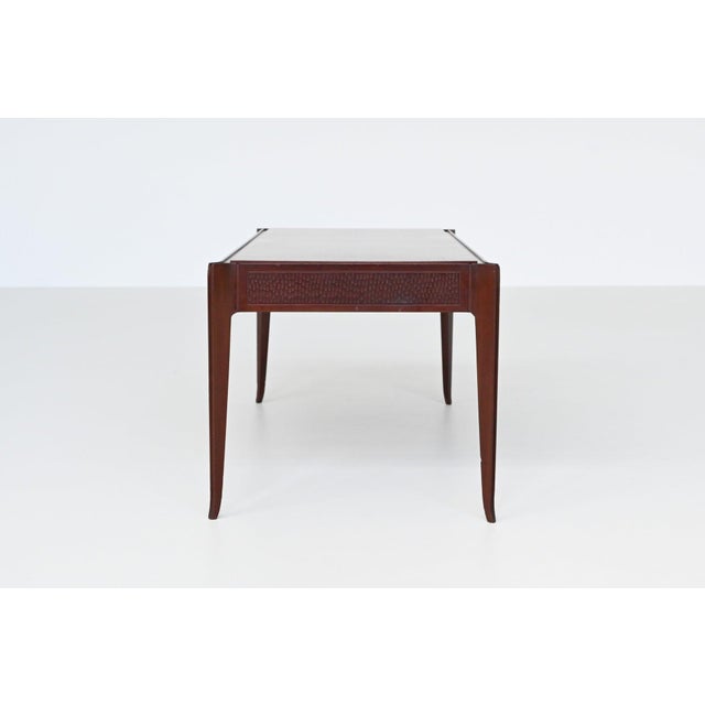 Italian Coffee Table in Mahogany in the style of Vittorio Dassi, Italy, 1960 For Sale - Image 16 of 18