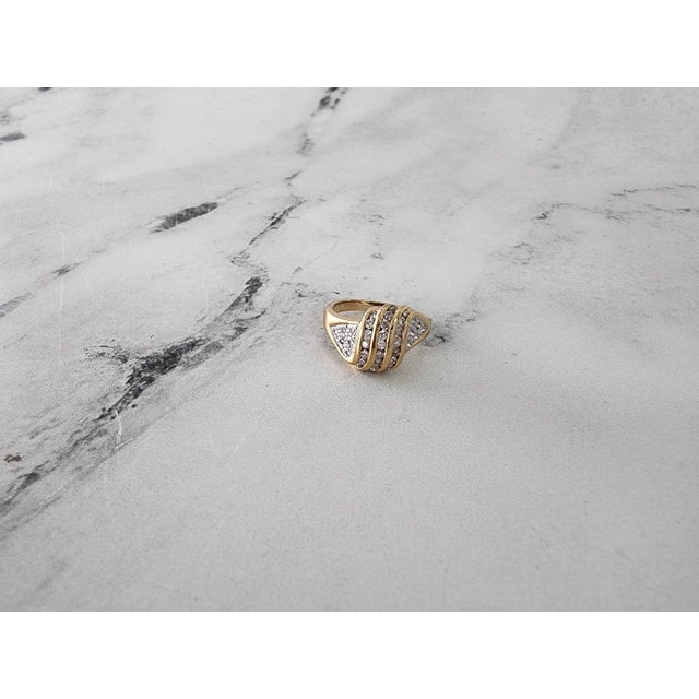 Diagonal Diamond Cluster Wedding Band 14k Yellow Gold, Size 5 For Sale In Los Angeles - Image 6 of 6