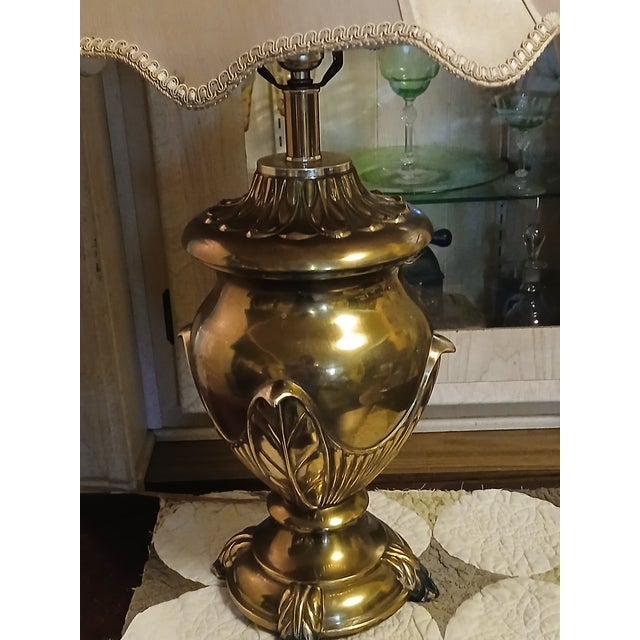 Vintage Brass Hollywood Regency Table Lamp For Sale In Naples, FL - Image 6 of 8