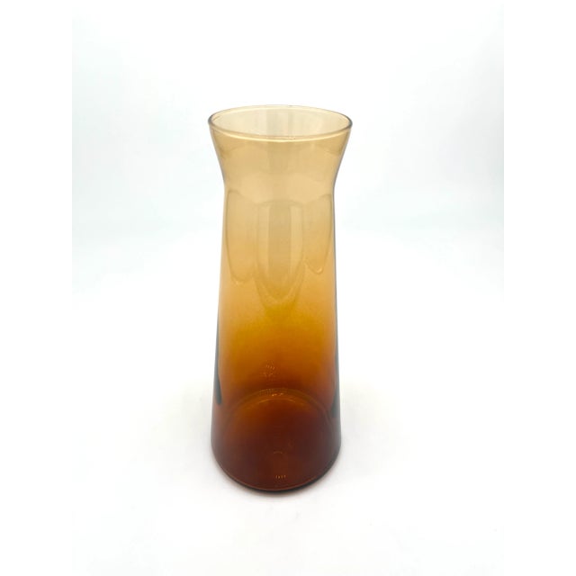 Mid-Century Modern 1980s Mid Century Amber Glass Vase For Sale - Image 3 of 12