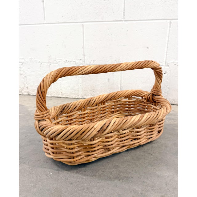 Mid-Century Modern Vintage Wicker Oval Basket For Sale - Image 3 of 7