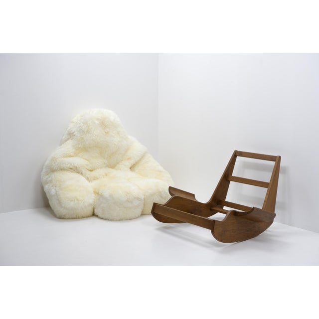 Designed by mario scheichenbauer in the late 1960s, the yeti chair is an example of italian experimental seating from the...