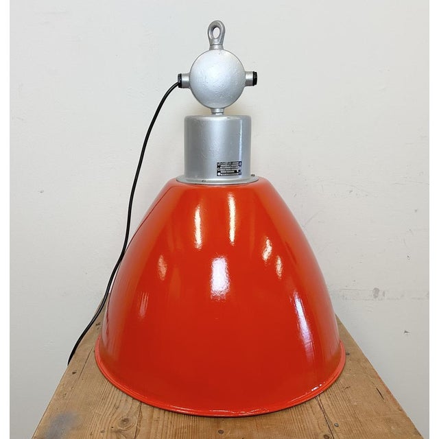 Large Industrial Red Painted Factory Lamp from Elektrosvit, 1960s For Sale - Image 11 of 16