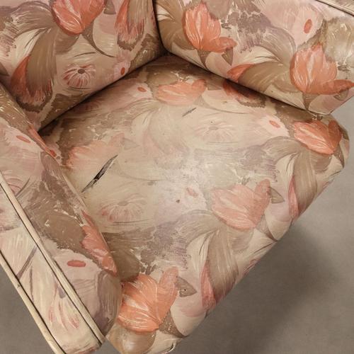 Pink Vintage Armchairs in Leatherette, Italy, 1960s, Set of 2 For Sale - Image 8 of 11