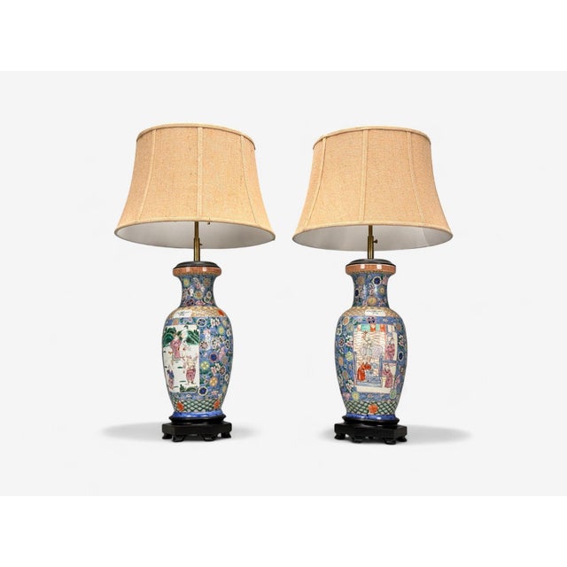 Famille Rose, Large Chinese Table Lamps, Porcelian, Rosewood, China, 19th C. For Sale - Image 4 of 13