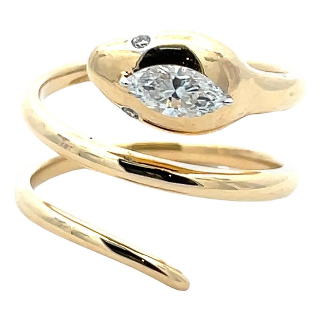 18k Yellow Gold Diamond Snake Ring, Size 6.75 For Sale