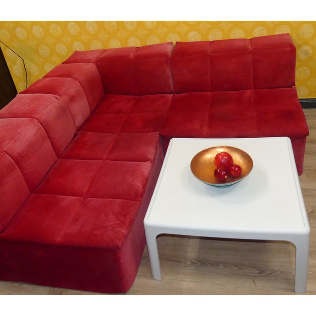 A classic made in hamburg high-quality foam modules, inspired by the lounge-style living spaces of the 60s and 70s. the...