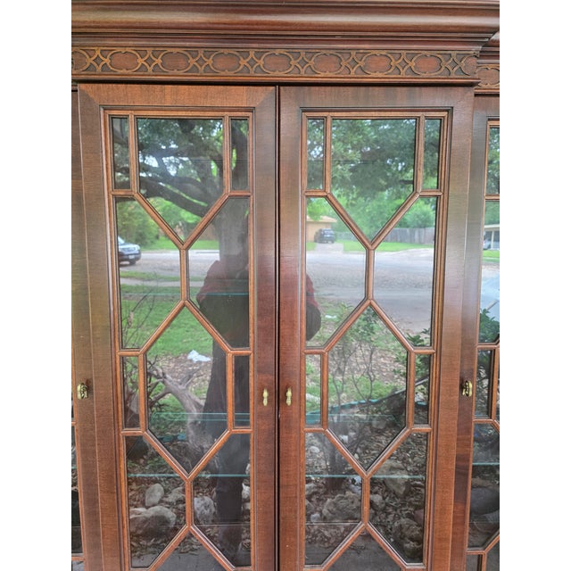 Hickory Chair 70's Era 2 Piece Mahogany Cabinet For Sale In Dallas - Image 6 of 8