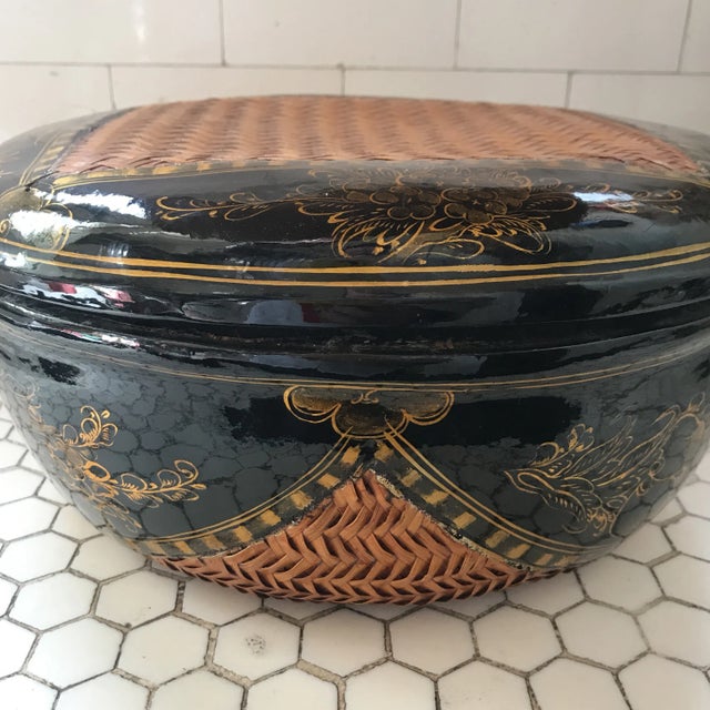 Asian Black Lacquer Woven Box For Sale - Image 4 of 11