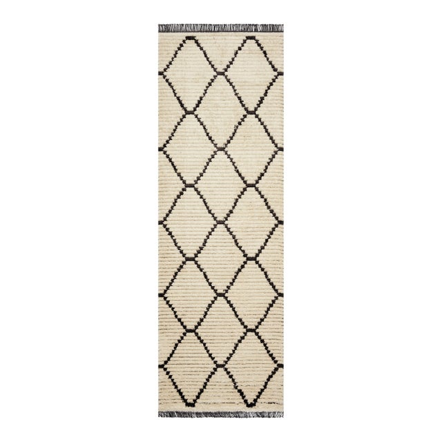 Chris Loves Julia x Loloi Alice Rug Cream / Charcoal Diamond 2'-7" x 8'-0" Runner Rug For Sale