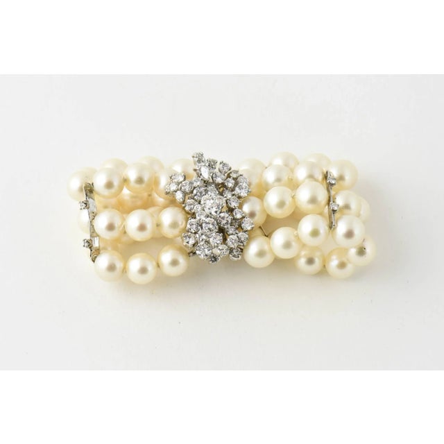 Mid-20th Century Triple Strand Cultured Pearl and Diamond White Gold Bracelet For Sale - Image 9 of 10