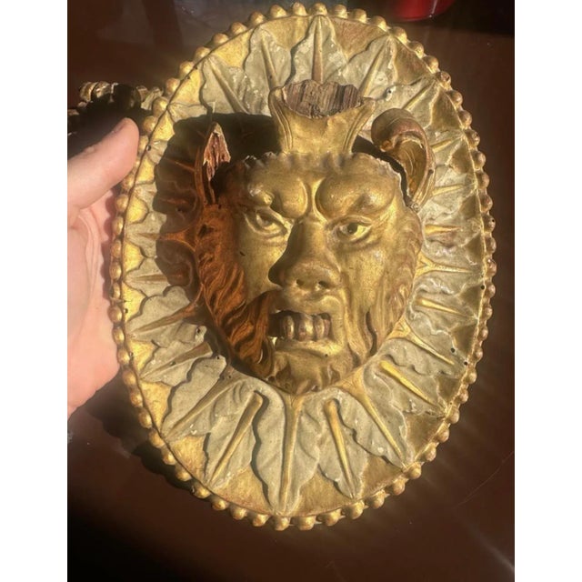 Antique Italian Carved Wood Candle Sconce Pair Figurative Gold For Sale In New York - Image 6 of 10