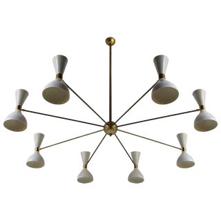 Italian Brass Chandelier with 16 Lights in the style of Stilnovo, 1950 For Sale