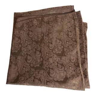 Vintage Round Damask Table Cloth For Sale