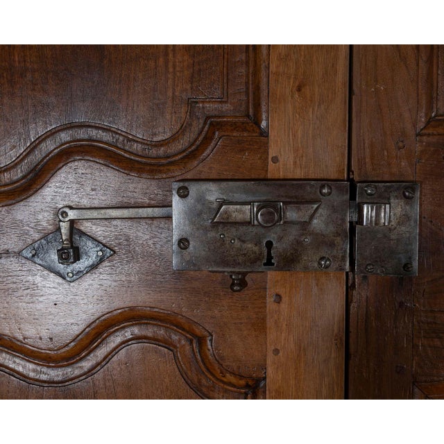 Two Pairs of 18th-Century French Walnut Communication Doors For Sale - Image 14 of 17