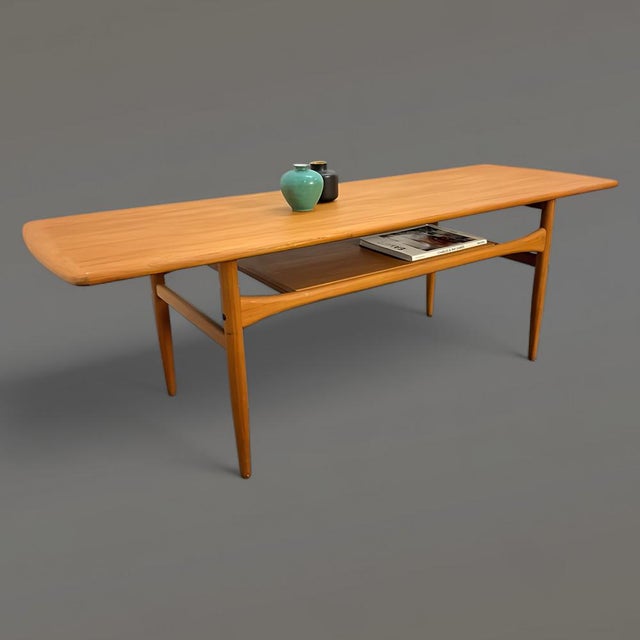Large Mid-Century Danish Modern Teak Coffee Table with Magazine Storage attributed to Robert Christensen for Arrebo Mobler, Denmark, 1960s For Sale - Image 10 of 16