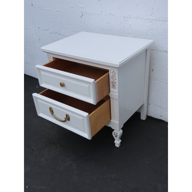 Shabby Chic French Shabby Chic Painted Nightstand Side End Table 6571 For Sale - Image 3 of 11