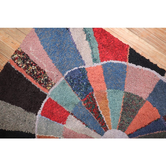 Textile Vintage American Hooked Scatter Size Rug - 3'2" x 5'11" For Sale - Image 7 of 10