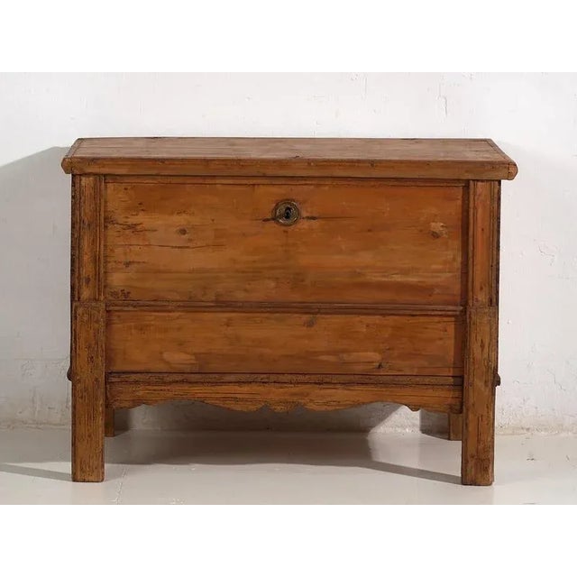 Antique Wedding Chest, 1920s For Sale - Image 4 of 8