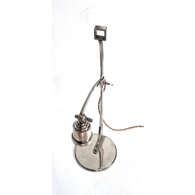 Large Height-Adjustable Table Lamp in the style of Josef Hoffmann for Wiener Werkstätte, 1890s For Sale - Image 9 of 10