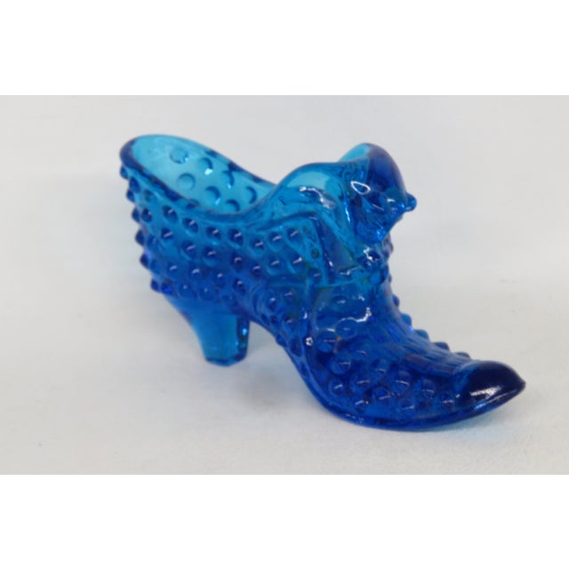 Fenton Blue Hobnail Cat Head Victorian Glass Slipper Shoe Figurine 4686b For Sale - Image 10 of 14