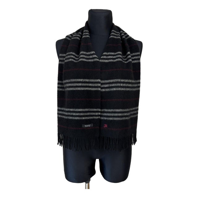 Burberry Black Label 100% Cashmere Scarf For Sale