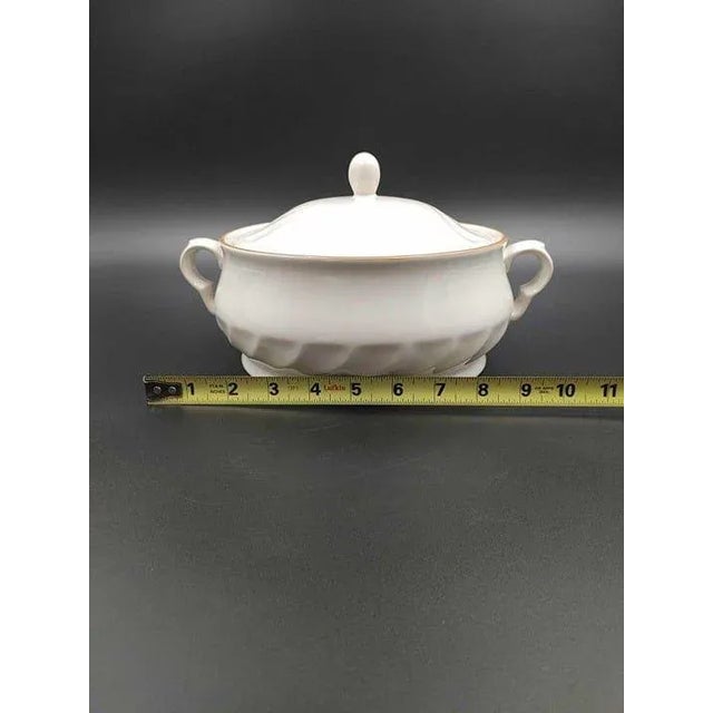 Vintage Hearthside Casserole Dish Sculptura Stoneware Lidded Soup Tureen Japan For Sale - Image 9 of 9