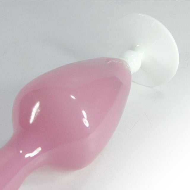 Mid-Century Modern Italian Pink Glass Vase from Empoli, 1970s. For Sale - Image 3 of 9