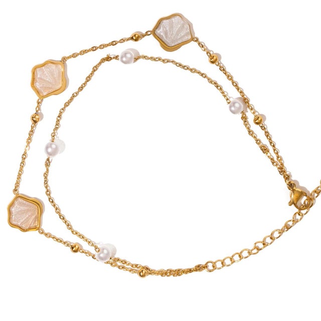 Pearl Seashell Dreams Gold Anklet For Sale - Image 4 of 6