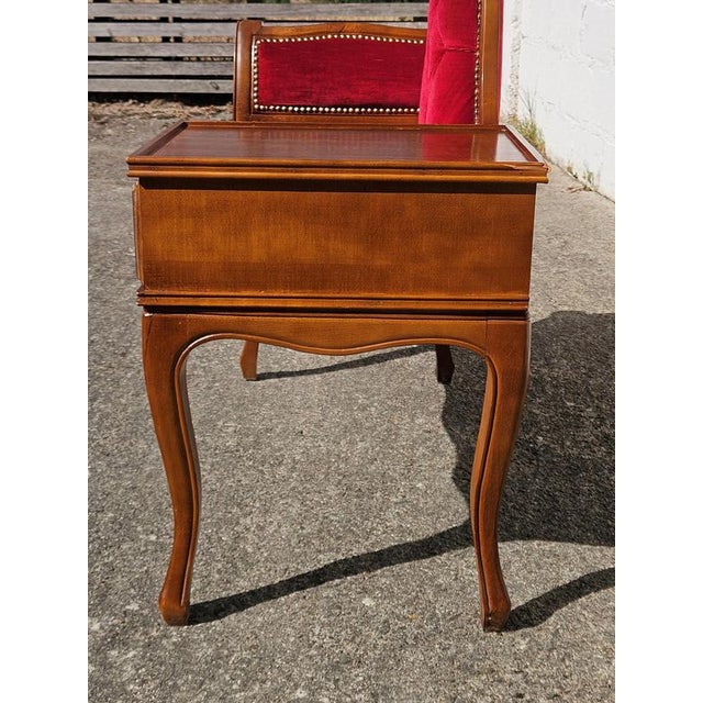 French Telephone Bench in Red, 1970s For Sale - Image 4 of 17