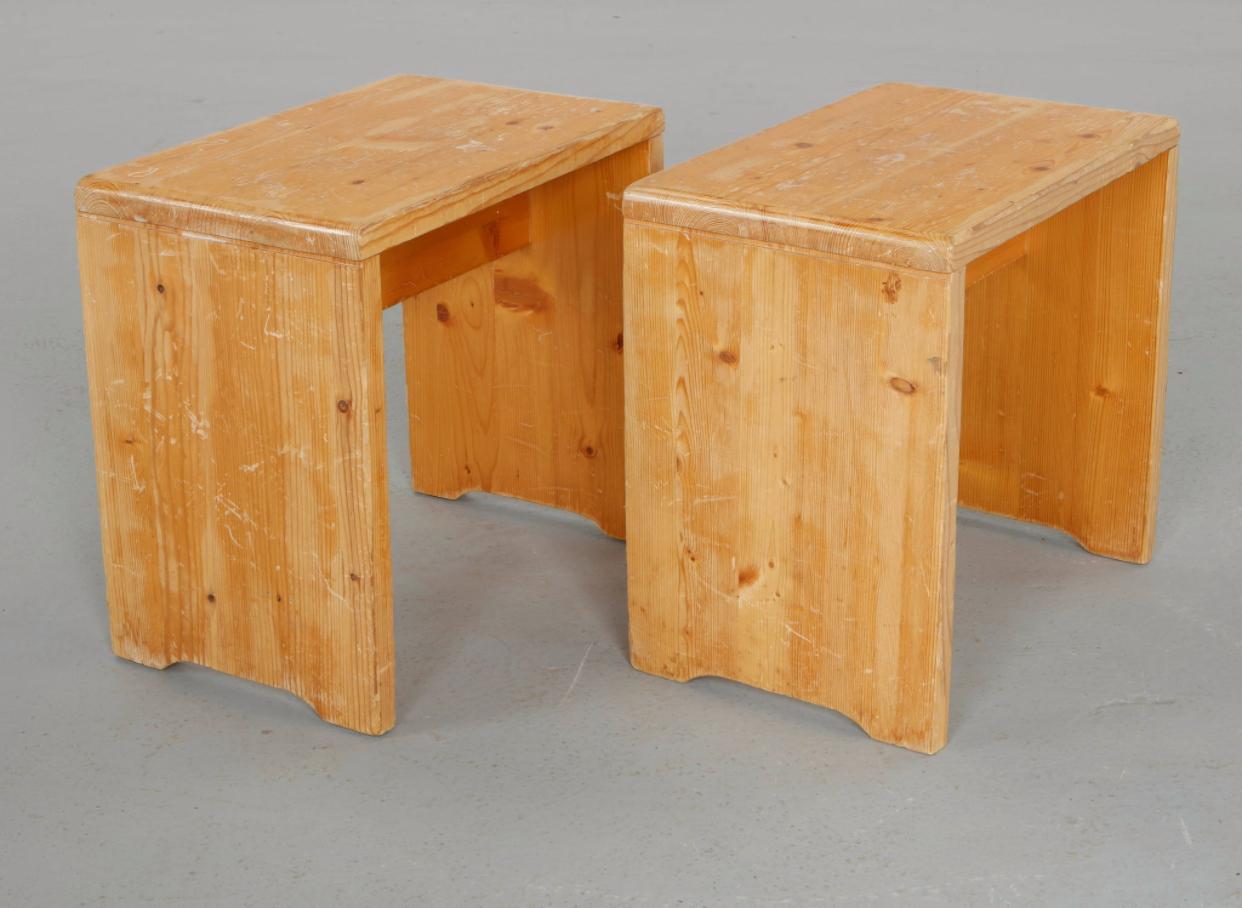 Charlotte Perriand for Les Arcs 1600, Attributed Pair of Carved